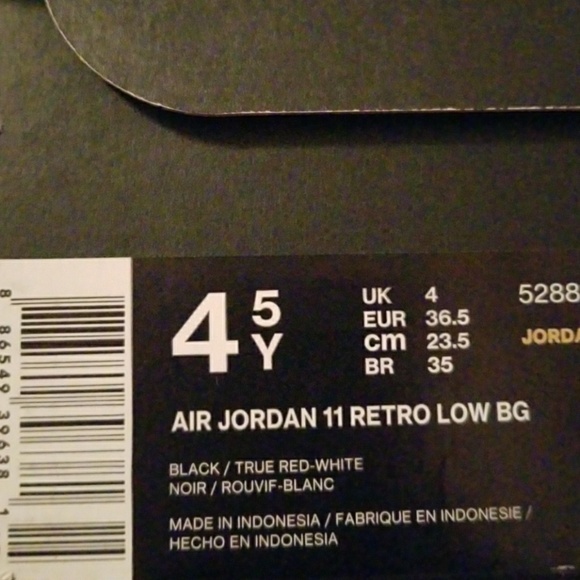Jordan 11 - Picture 4 of 4